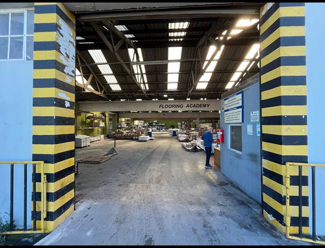 2,356.40M² WAREHOUSE TO LET IN EPPING INDUSTRIAL